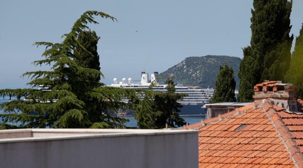Apartments Beautiful Sandy Beach Split Habitación foto