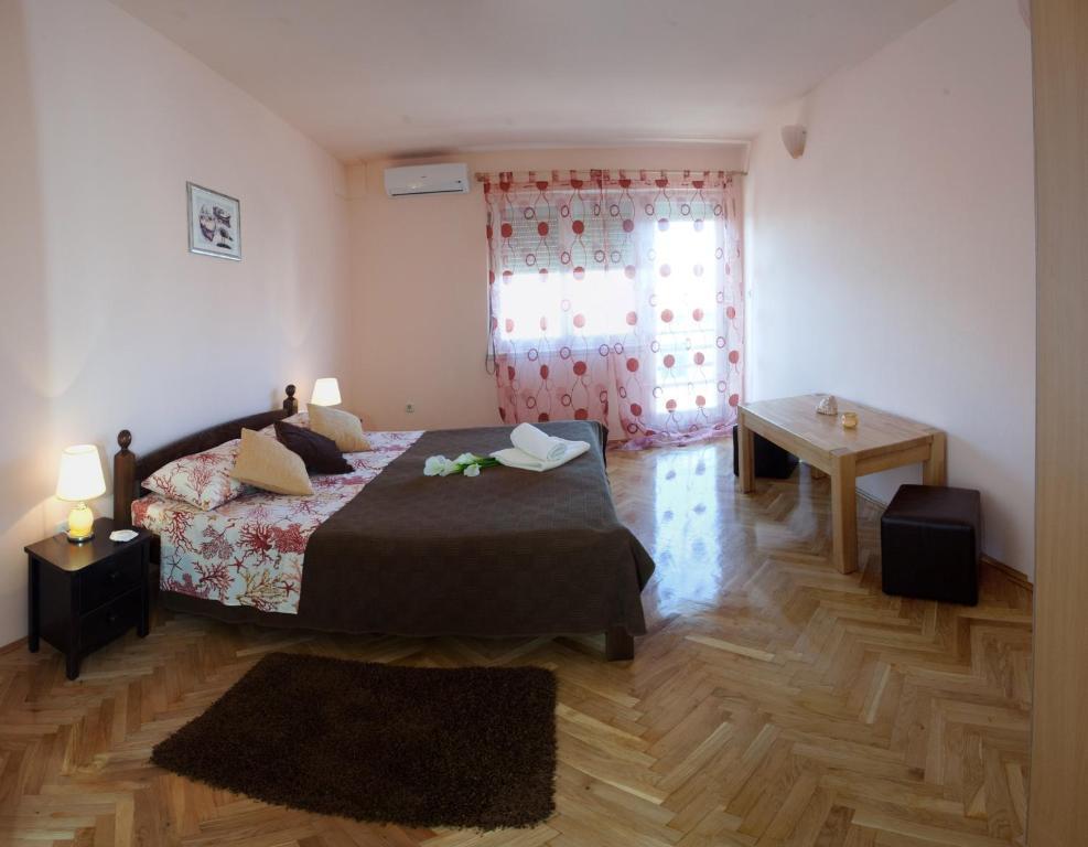 Apartments Beautiful Sandy Beach Split Habitación foto